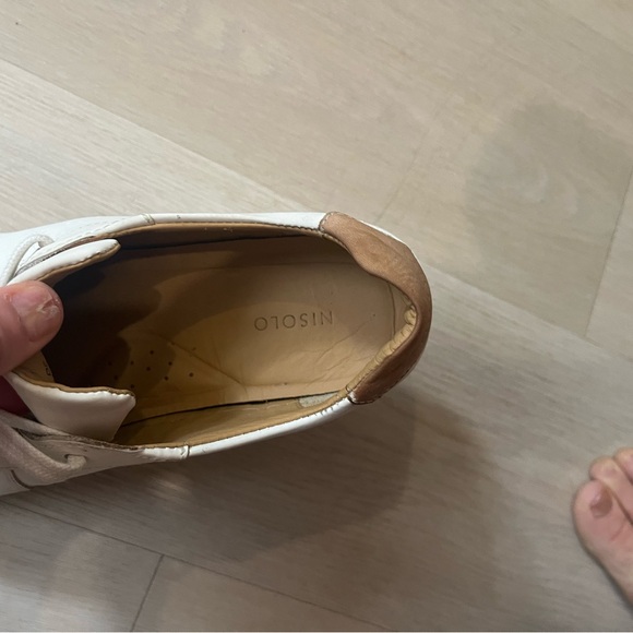 Bria to go sneaker - nisolo - Picture 6 of 12